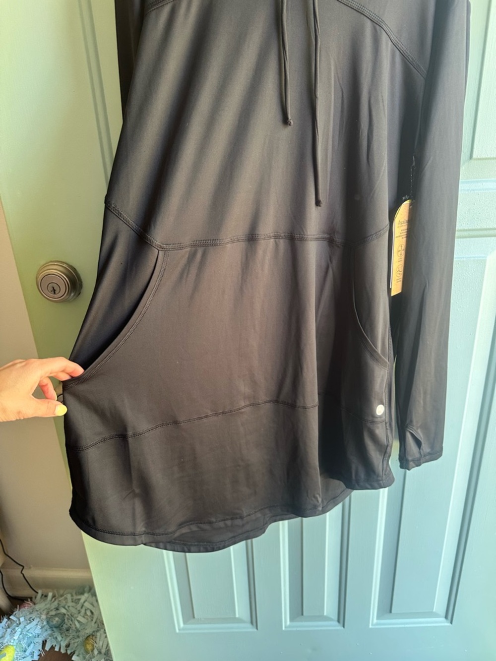 Avalanche Black Hooded Tunic with Thumbholes - Picture 2 of 7
